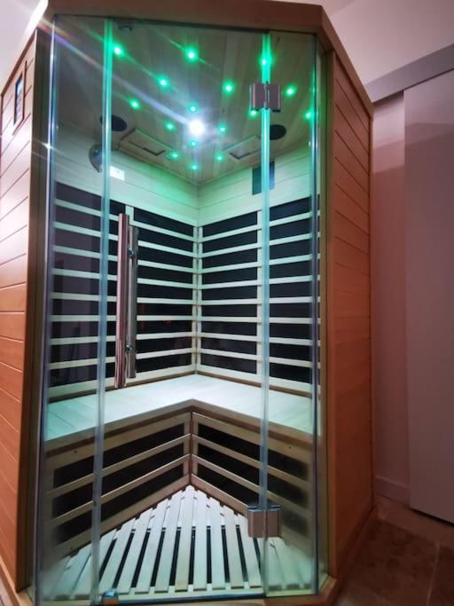 Le Temple Du Spa Вьен Экстерьер фото